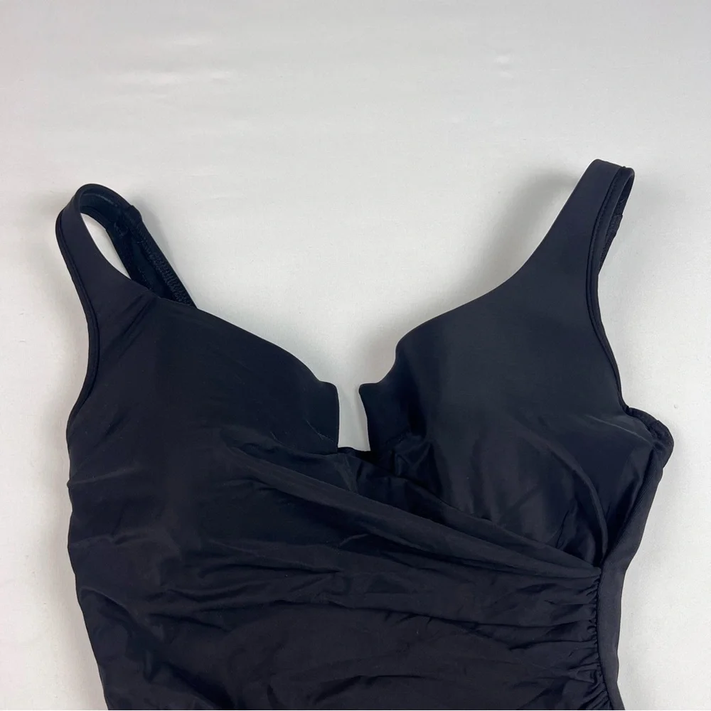 NWOT Miraclesuit Escape One Piece Swimsuit
